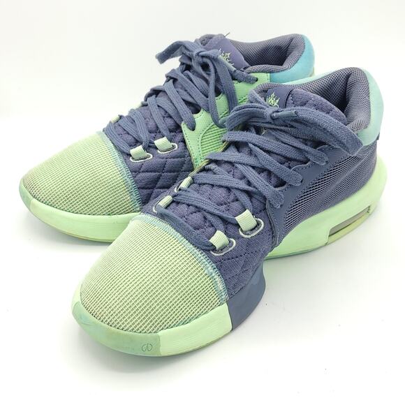 Nike LeBron Witness 8 Basketball vapor green fb2239-300 men\'s size 8